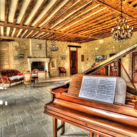 Château De Blavou Normandie Saint-Denis-sur-Huisne