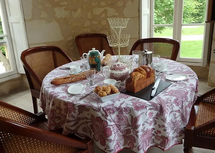 ゲストハウス Chateau De Blavou Normandie