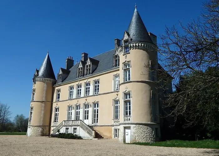 Chateau De Blavou Normandie Saint-Denis-sur-Huisne