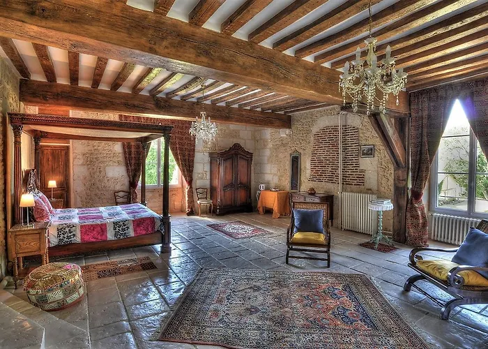 Chateau De Blavou Normandie Saint-Denis-sur-Huisne